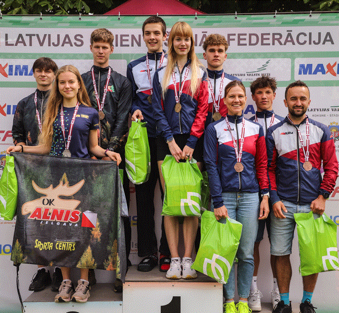 Latvijas čempionāta apbalvošana