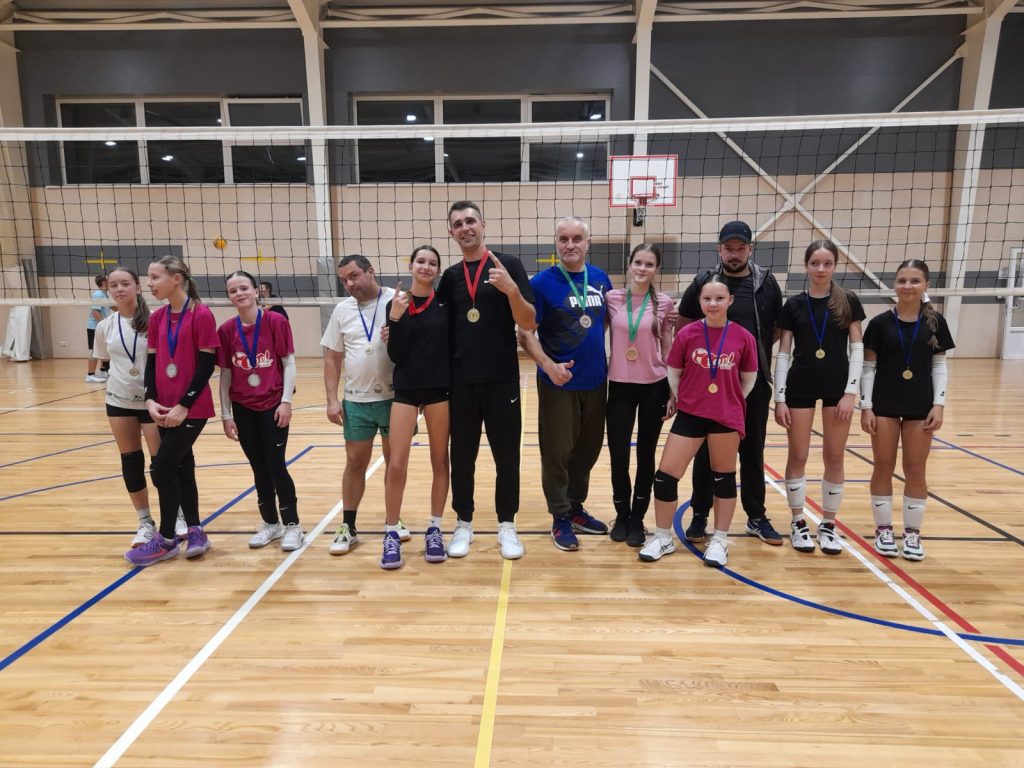 ģimeņu volejbola turnīrs