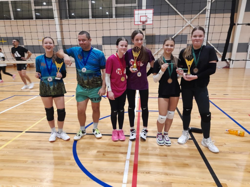 volejbola turnīra apbalvošana