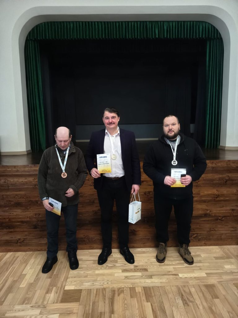 Apbalvošana dambretē