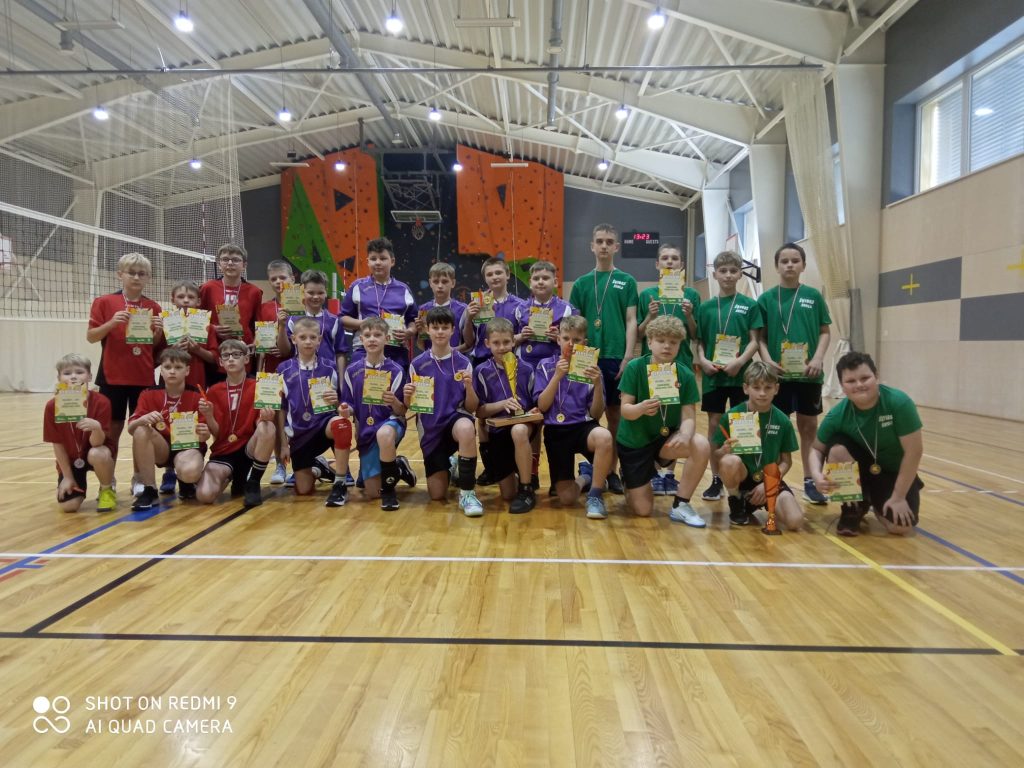 volejbola komandu apbalvosana