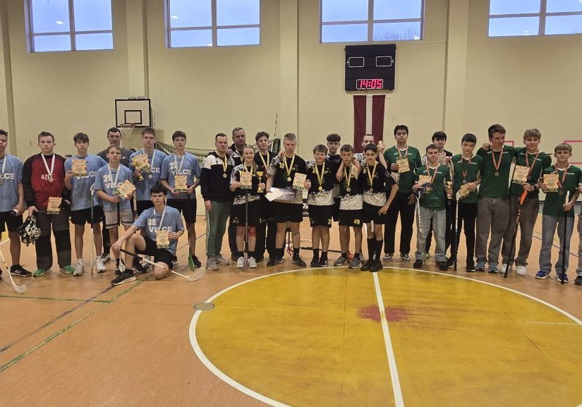 florbola apbalvošana